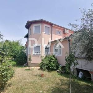 ISTRA, PULA - dvije obiteljske kuće 