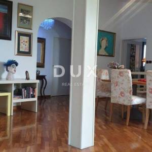 ISTRA, PULA - Dvoetažni stan u centru 155 m2