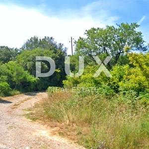 ISTRA, PULA - Građevinsko zemljište 500 m od mora