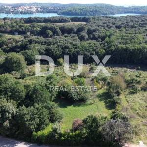 ISTRA, PULA - Građevinsko zemljište na top lokaciji! 