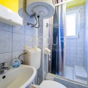 Istra, Pula - Kaštanjer, 2s+db, 50m2, balkon, garaža