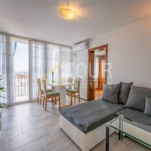Istra, Pula - Kaštanjer, 2s+db, 50m2, balkon, garaža