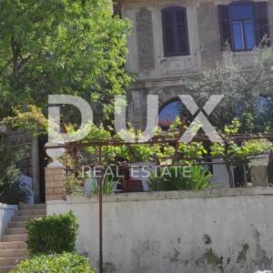 ISTRA, PULA - Kuća 120m2 sa garažom i okućnicom!