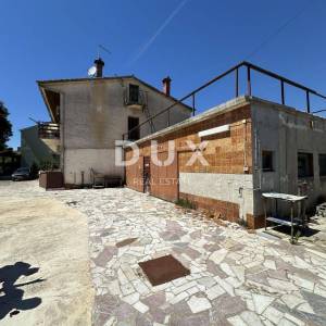 ISTRA, PULA - kuća na parceli sa velikim potencijalom za izgradnju