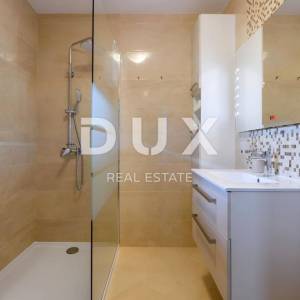 ISTRA, PULA - Kuća s bazenom i prostranom okućnicom