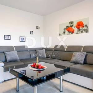 ISTRA, PULA - Kuća s bazenom i prostranom okućnicom