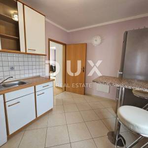 ISTRA, PULA - Kvalitetna obiteljska apartmanska kuća na atraktivnoj lokaciji