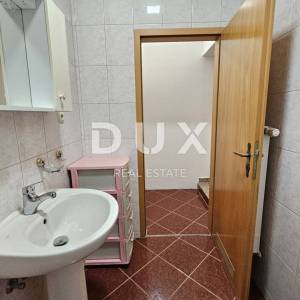 ISTRA, PULA - Kvalitetna obiteljska apartmanska kuća na atraktivnoj lokaciji