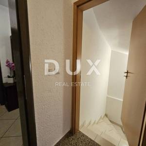 ISTRA, PULA - Kvalitetna obiteljska apartmanska kuća na atraktivnoj lokaciji