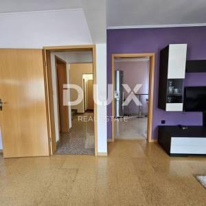 ISTRA, PULA - Kvalitetna obiteljska apartmanska kuća na atraktivnoj lokaciji