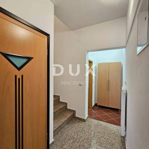 ISTRA, PULA - Kvalitetna obiteljska apartmanska kuća na atraktivnoj lokaciji