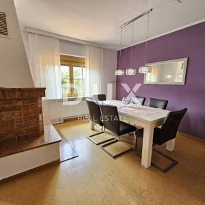 ISTRA, PULA - Kvalitetna obiteljska apartmanska kuća na atraktivnoj lokaciji