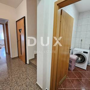 ISTRA, PULA - Kvalitetna obiteljska apartmanska kuća na atraktivnoj lokaciji