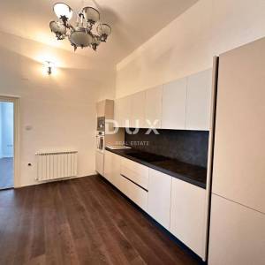 ISTRA, PULA Luksuzan stan s 5 spavaćih soba i 2 kupatila - PJEŠAČKA ZONA!!