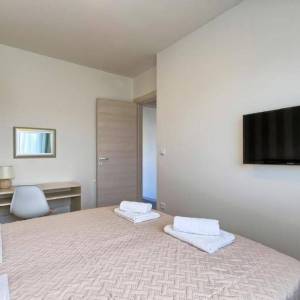 ISTRA, PULA - LUKSUZNA APARTMANSKA VILLA 