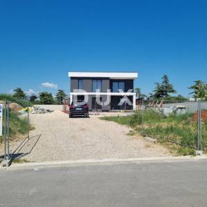 ISTRA, PULA - Moderna luksuzna vila s bazenom u Štinjanu! 