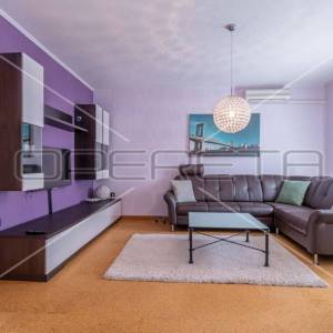 Istra, Pula - Nova Veruda, kuća sa tri apartmana na odličnoj lokaciji blizu mora