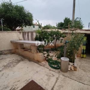 ISTRA, PULA - Obiteljska kuća 90m2. PRILIKA!