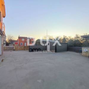 ISTRA, PULA - Obiteljska kuća na mirnoj lokaciji