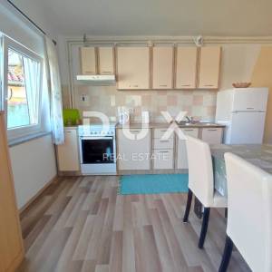 ISTRA, PULA - Obiteljska kuća + apartman nadomak centra grada