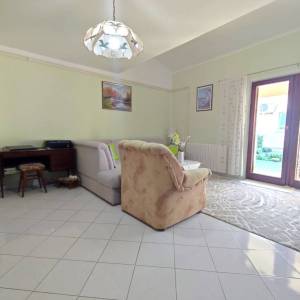 ISTRA, PULA - Obiteljska kuća + apartman nadomak centra grada