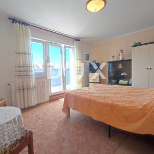 ISTRA, PULA - Obiteljska kuća + apartman nadomak centra grada