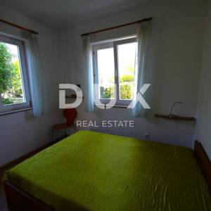 ISTRA, PULA Obiteljska vila s pogledom na more!