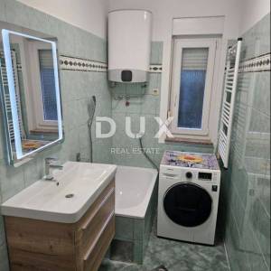 ISTRA, PULA - Obiteljski stan s vrtom u centru + dodatni studio apartman! RIJETKO DOSUTPNA LOKACIJA!
