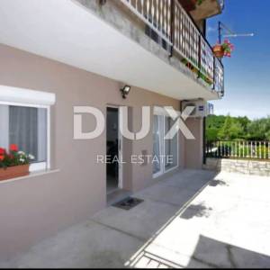 ISTRA, PULA - Obiteljski stan s vrtom u centru + dodatni studio apartman! RIJETKO DOSUTPNA LOKACIJA!