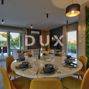 ISTRA, PULA (okolica) - Prekrasna nova uređena vila u neposrednoj blizini grada!