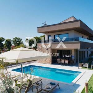 ISTRA, PULA (okolica) - Prekrasna nova uređena vila u neposrednoj blizini grada!