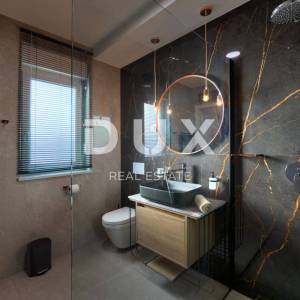 ISTRA, PULA (okolica) - Prekrasna nova uređena vila u neposrednoj blizini grada!