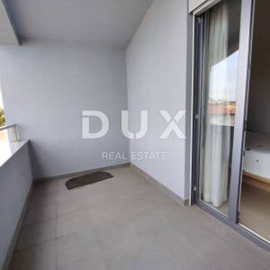 ISTRA, PULA - Penthouse 120 m2, pogled na more, jacuzzi, vrt, parking, namješteno