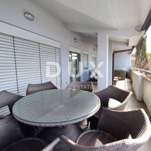 ISTRA, PULA - Penthouse 120 m2, pogled na more, jacuzzi, vrt, parking, namješteno
