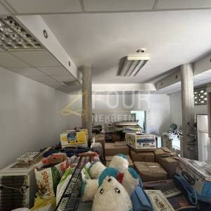 Istra, Pula, poslovni prostor, 56m2