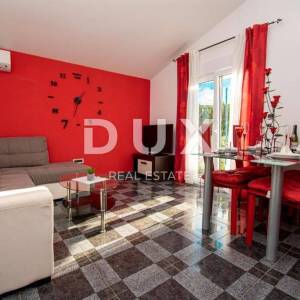 ISTRA, PULA Prekrasna apartmanska kuća! 
