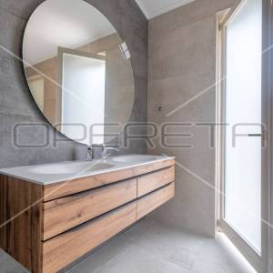 Istra, Pula: prekrasna austrougarska kuća, 350m2, širi centar