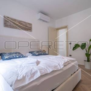 Istra, Pula: prekrasna austrougarska kuća, 350m2, širi centar