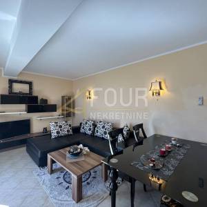 Istra, Pula, Premantura, samostojeća kuća s bazenom, 414m2