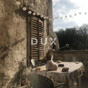  ISTRA, PULA - Prilika za hostel u starogradskoj jezgri!
