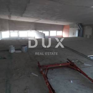 ISTRA, Pula PRILIKA za investitore 12 studio apartmana i stan 80 m2 u centru grada