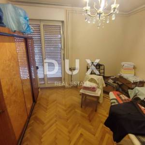 ISTRA, PULA - Prostrana kuća od 673 m2 s pogledom na more