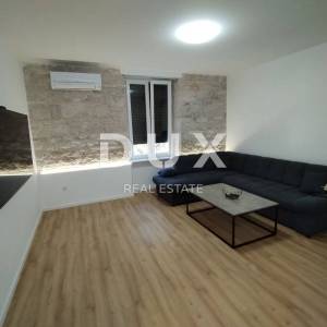 ISTRA, PULA - Renoviran stan na TOP lokaciji