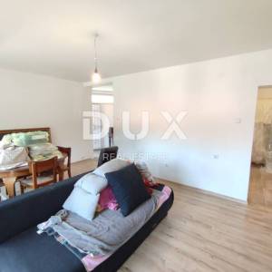 ISTRA, PULA - Renovirana apartmanska kuća na neponovljivoj lokaciji