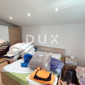 ISTRA, PULA - Renovirana apartmanska kuća na neponovljivoj lokaciji