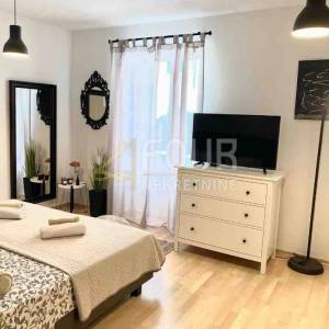 Istra, Pula - sami centar, adaptirana kuća