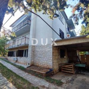 ISTRA, PULA - Samostojeća kuća na Velom Vrhu 400m2