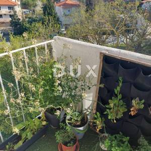 ISTRA, PULA, ŠIJANA - 2SS+DB osunčan i obnovljen obiteljski stan s otvorenim pogledom na grad