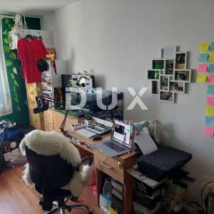 ISTRA, PULA, ŠIJANA - 2SS+DB osunčan i obnovljen obiteljski stan s otvorenim pogledom na grad