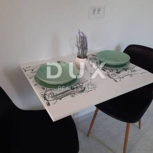 ISTRA, PULA - Simpatična kuća s 3 apartmana u predivnom i mirnom naselju